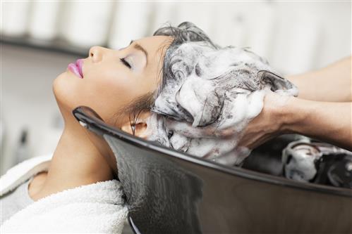 Washing Hair a Salon