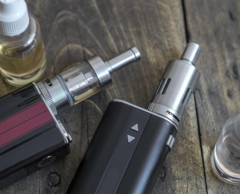 E-Cig-&-Vaping-Retailers